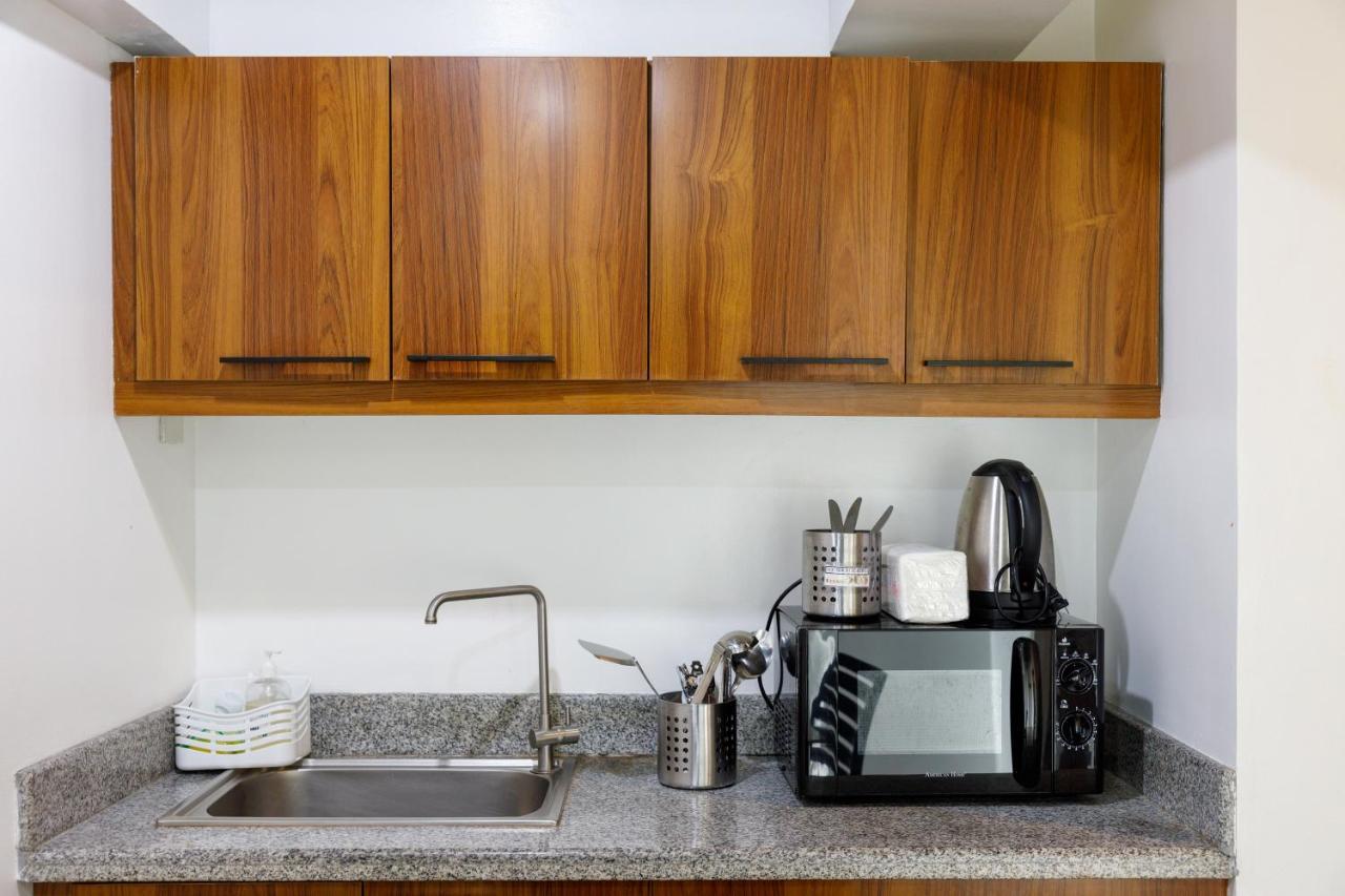 5880 Enriquez Residences 마닐라 외부 사진