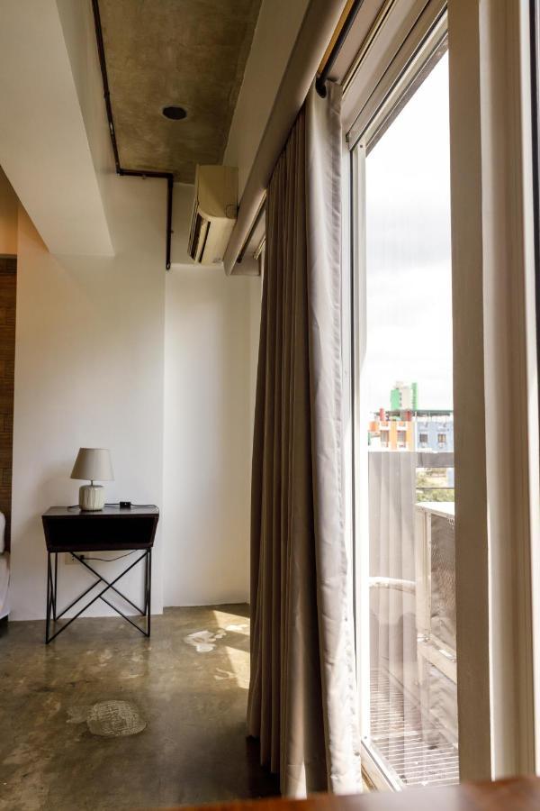5880 Enriquez Residences 마닐라 외부 사진
