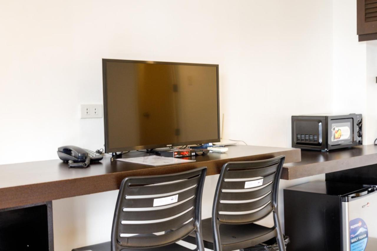 5880 Enriquez Residences 마닐라 외부 사진
