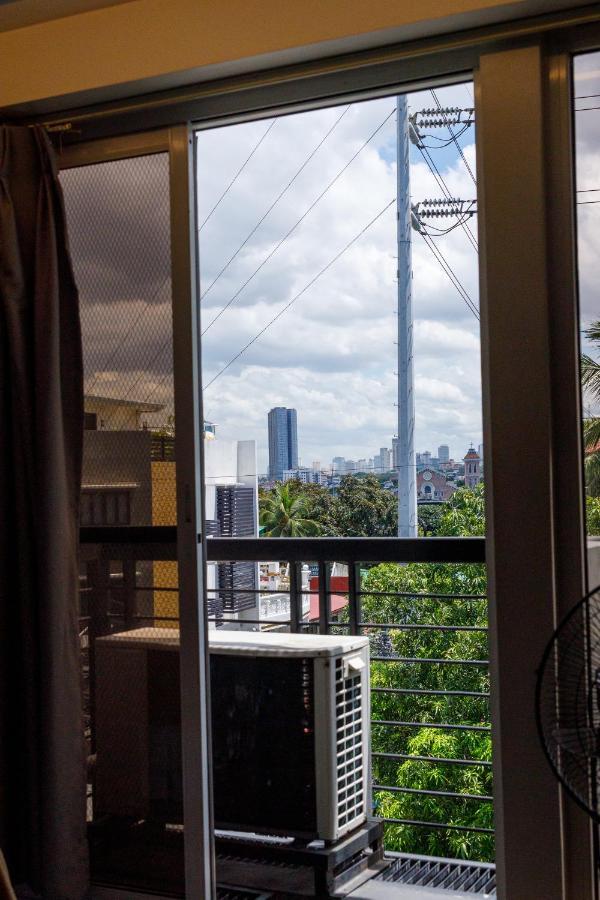 5880 Enriquez Residences 마닐라 외부 사진